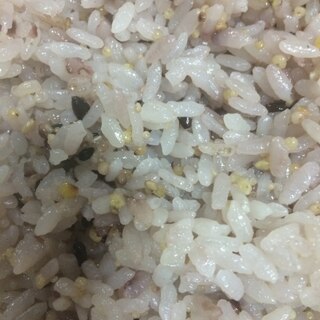 しょうが風味の雑穀米ご飯(❁・∀・❁)